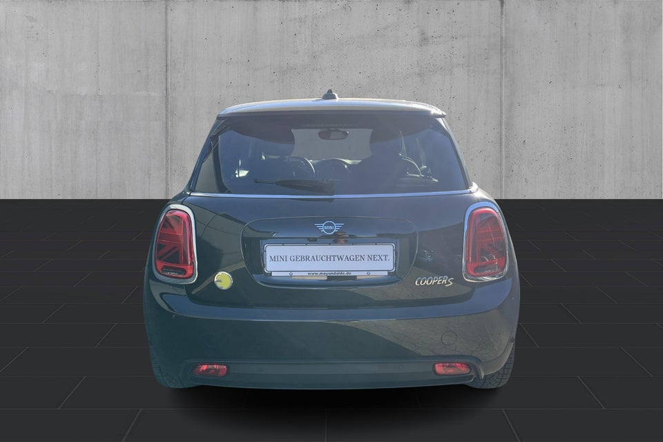 MINI Cooper SE Maximise 3d