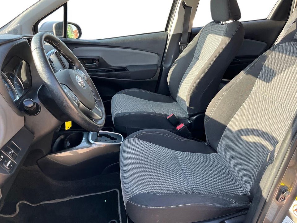 Toyota Yaris 1,5 Hybrid H2 e-CVT 5d