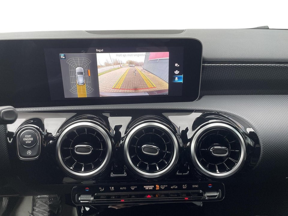 Mercedes A200 1,3 Progressive Line aut. 5d