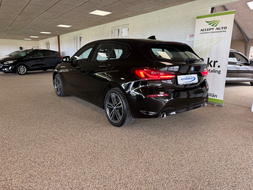 BMW 118d 2,0 Sport Line aut. 5d