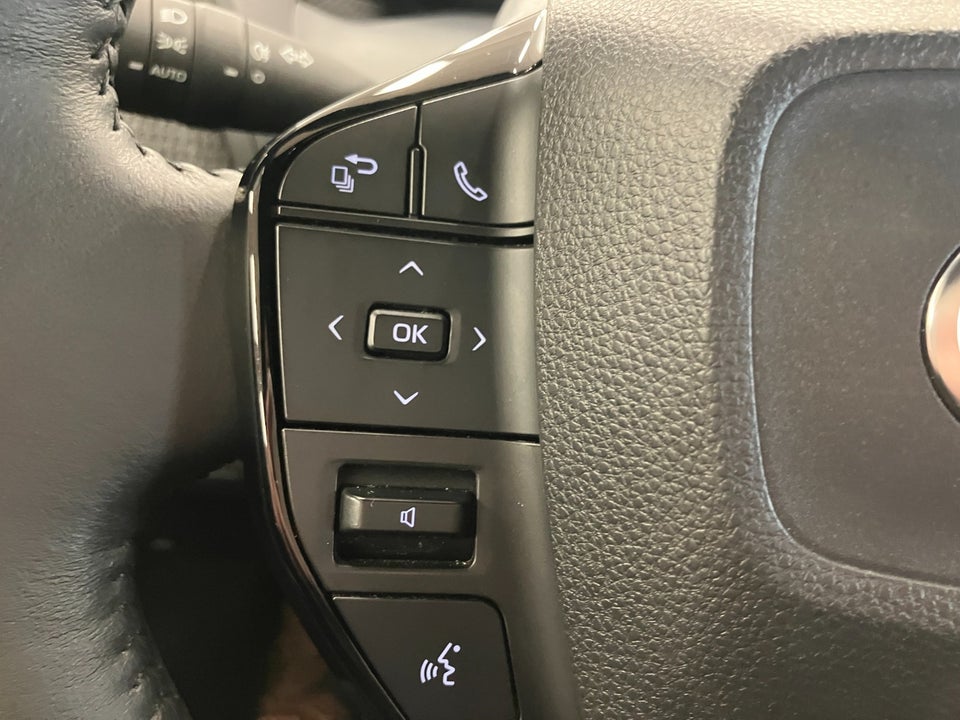 Toyota bZ4X Essential 5d