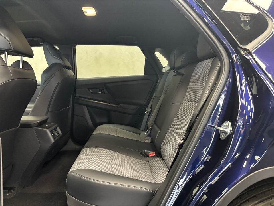 Toyota bZ4X 73 Active Tech 5d