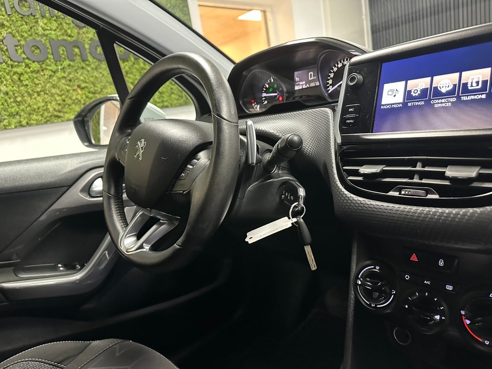 Peugeot 2008 1,2 VTi 82 Active 5d