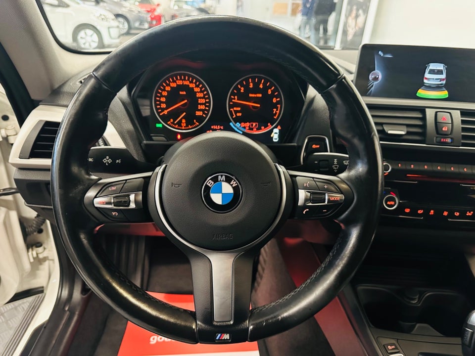 BMW 220i 2,0 Coupé aut. 2d