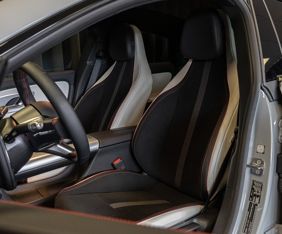 Mercedes CLA250+ EQ AMG Advance Plus 4d