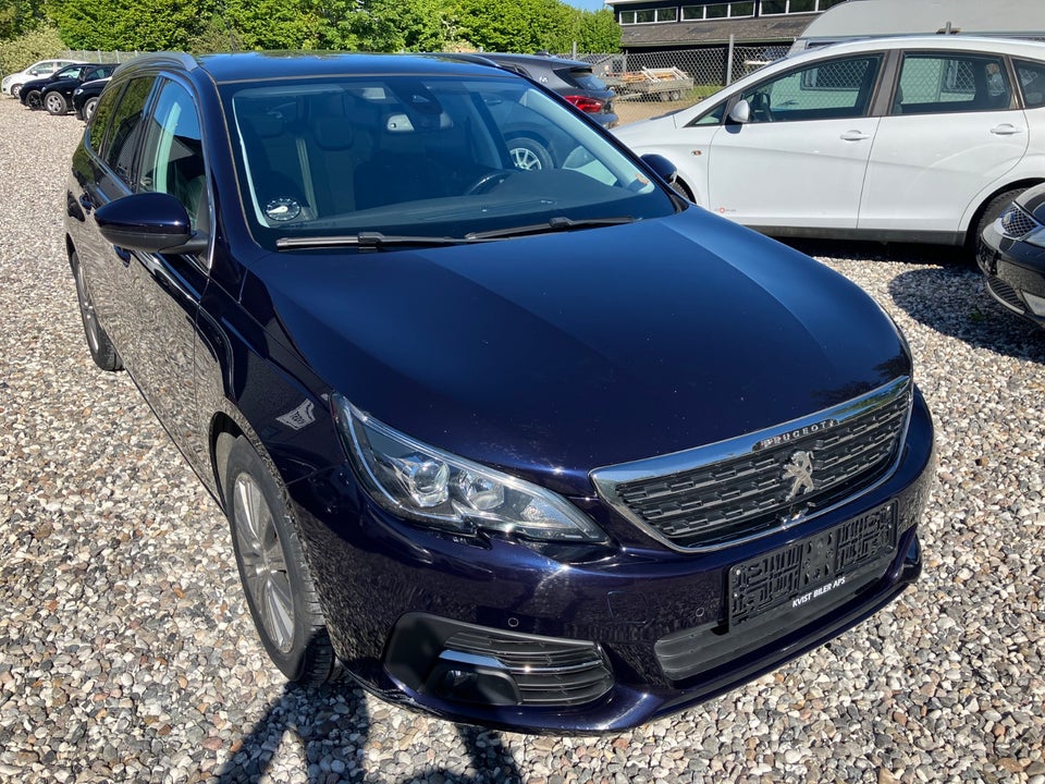 Peugeot 308 1,6 BlueHDi 120 Allure SW 5d
