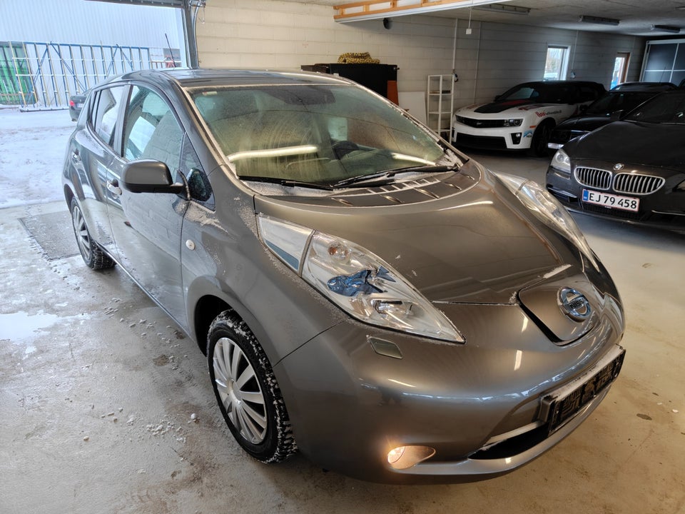 Nissan Leaf 24 Tekna 5d
