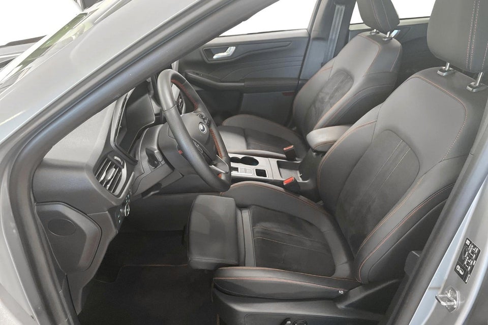 Ford Kuga 2,5 PHEV ST-Line X CVT 5d