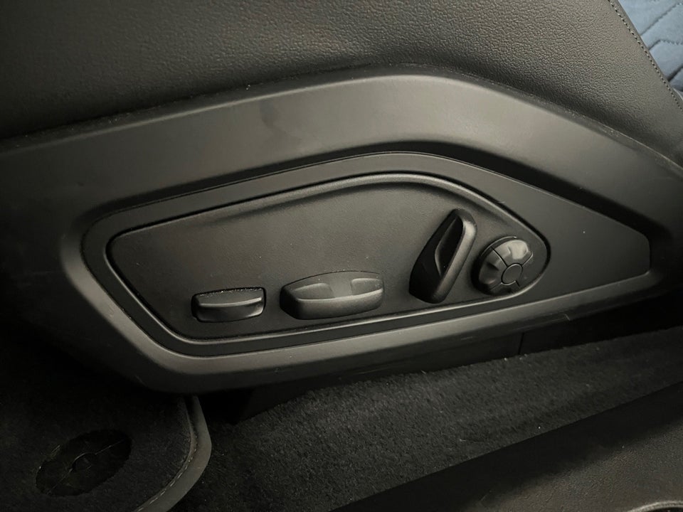 Audi e-tron GT quattro 4d