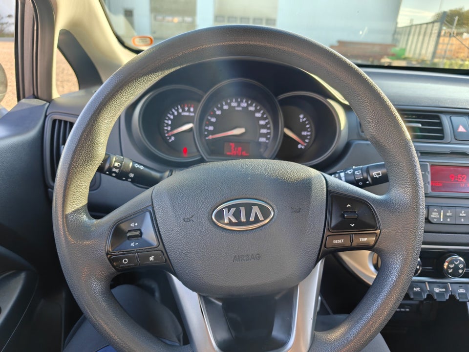 Kia Rio 1,2 CVVT Motion 5d