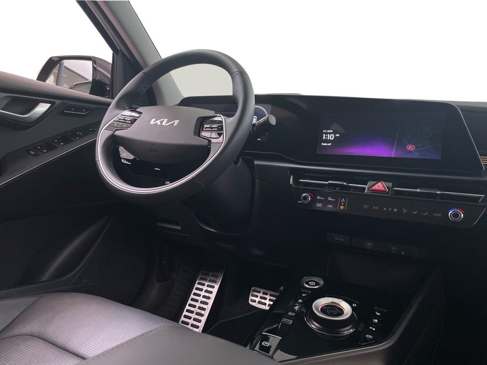 Kia Niro 64 EV Upgrade 5d