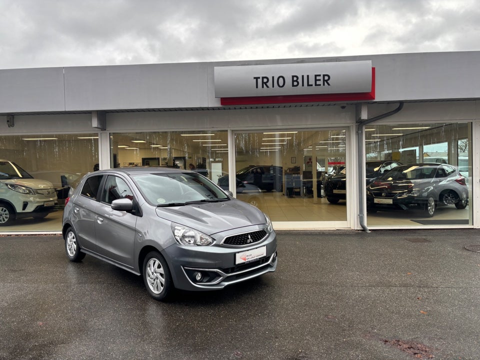 Mitsubishi Space Star 1,2 Invite+ CVT 5d