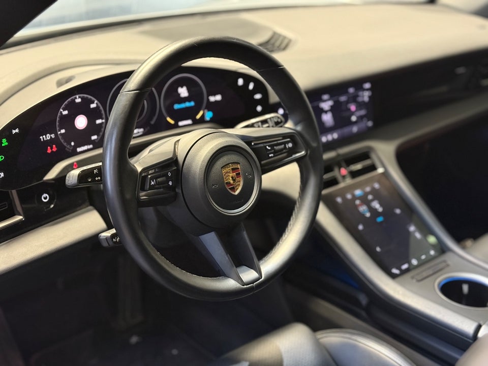 Porsche Taycan 4 Performance+ Cross Turismo 5d