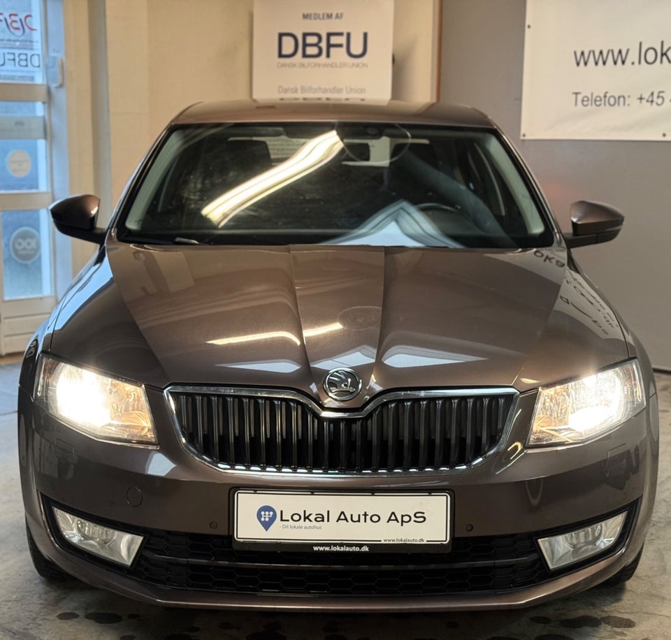 Skoda Octavia 1,4 TSi 140 Ambition DSG 5d
