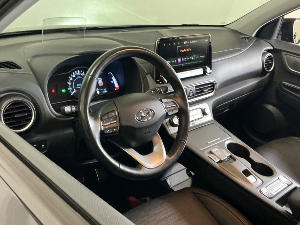 Hyundai Kona 64 EV Premium 5d