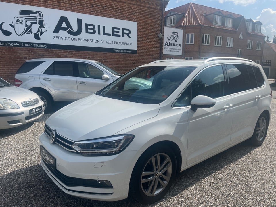 VW Touran 2,0 TDi 190 Highline DSG 5d