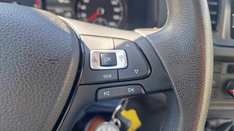 VW Crafter 35 2,0 TDi 177 Kassevogn L3H3 aut.