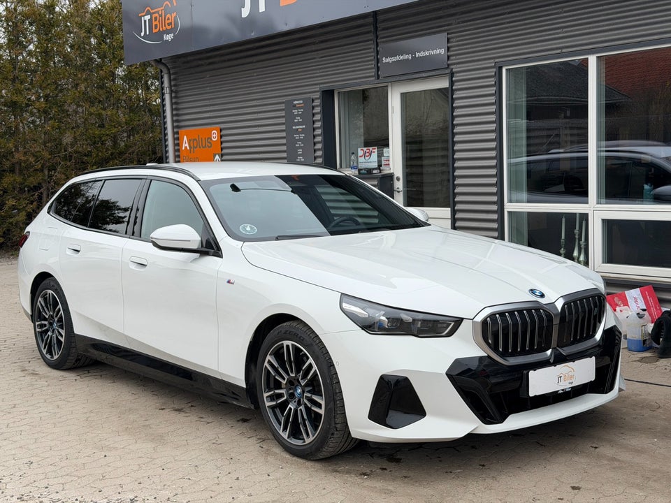 BMW i5 eDrive40 Touring M-Sport 5d