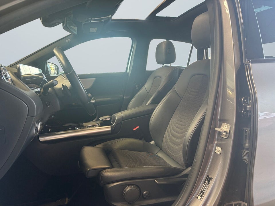 Mercedes EQA250 Progressive 5d