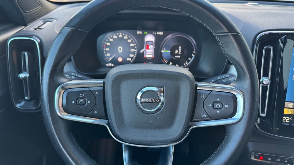 Volvo XC40 1,5 T5 ReCharge Plus Dark aut. 5d