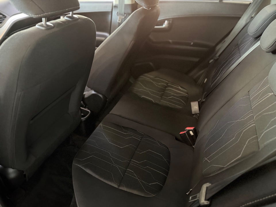 Kia Picanto 1,0 Active 5d