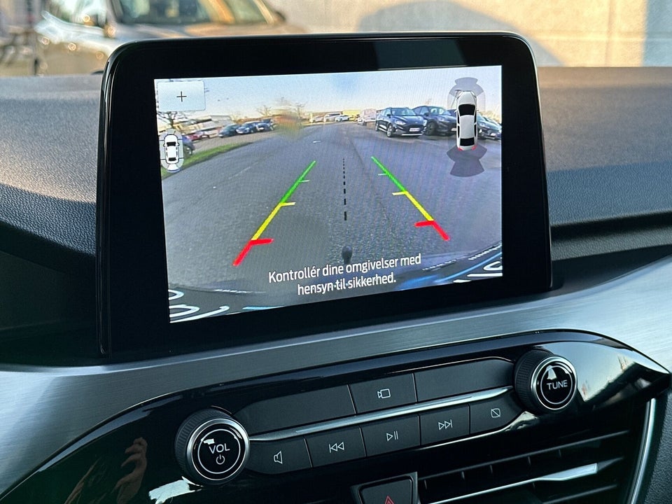 Ford Kuga 2,5 PHEV Titanium CVT 5d