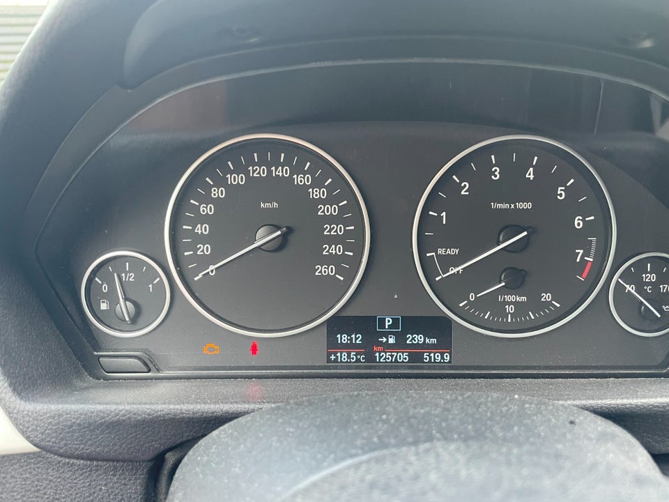 BMW 320i 2,0 Touring aut. 5d