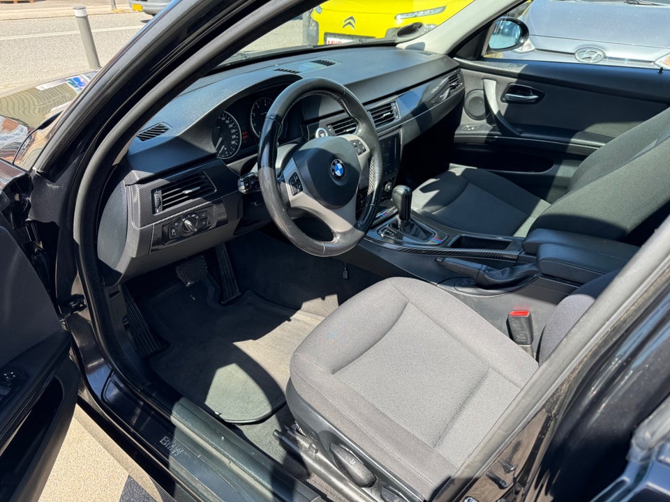 BMW 320i 2,0 Steptr. 4d