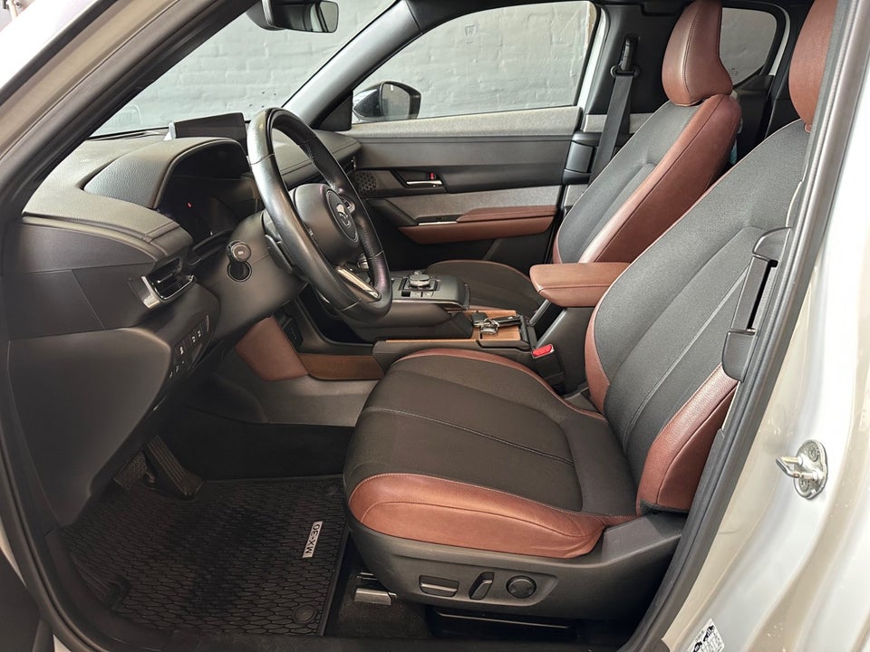 Mazda MX-30 e-SkyActiv Cosmo 5d