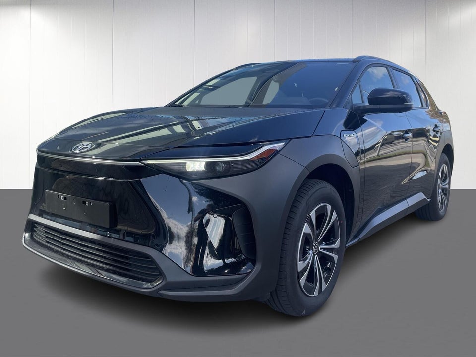 Toyota bZ4X Active 5d