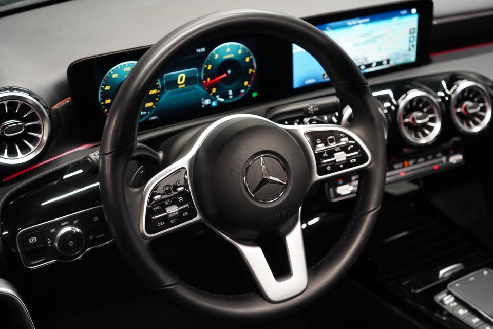 Mercedes A180 1,3 aut. 5d