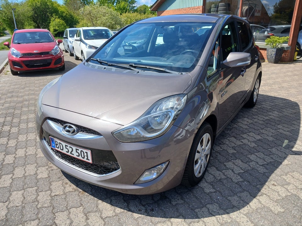 Hyundai ix20 1,4 CVVT Premium 5d
