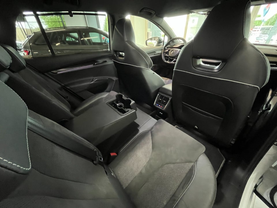 Skoda Enyaq 80 iV Sportline 5d