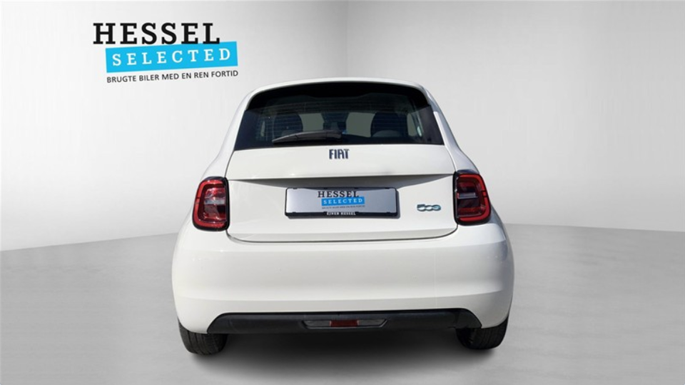 Fiat 500e 42 Icon 3d
