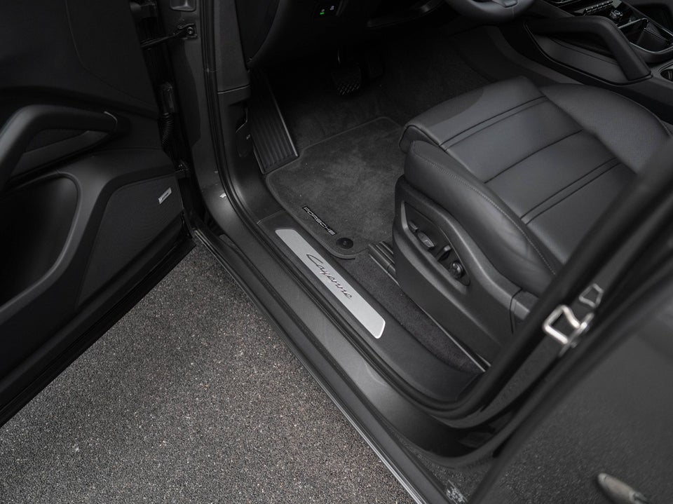 Porsche Cayenne 3,0 E-Hybrid Coupé Tiptr. 5d