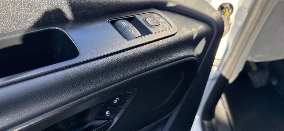 Mercedes Sprinter 315 2,0 CDi A3 Chassis aut. RWD 2d