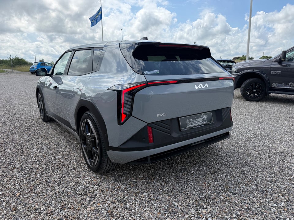 Kia EV4 81 Long Range Earth 5d