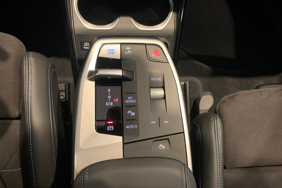 BMW iX1 eDrive20 M-Sport 5d