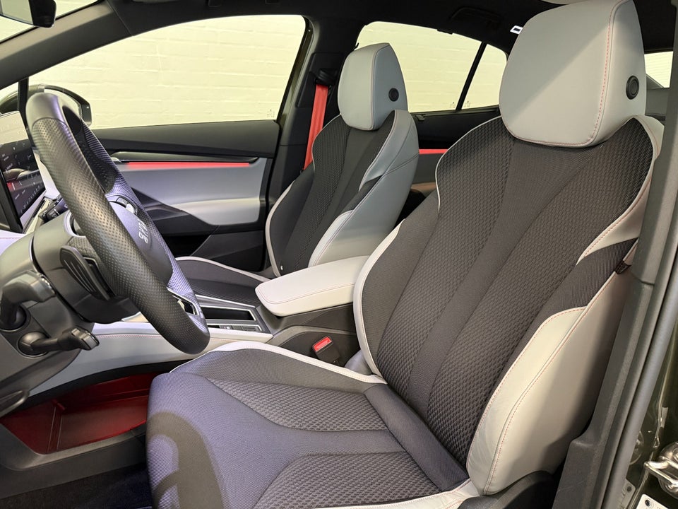 Skoda Enyaq 85x iV Lodge Maxx Coupé 5d