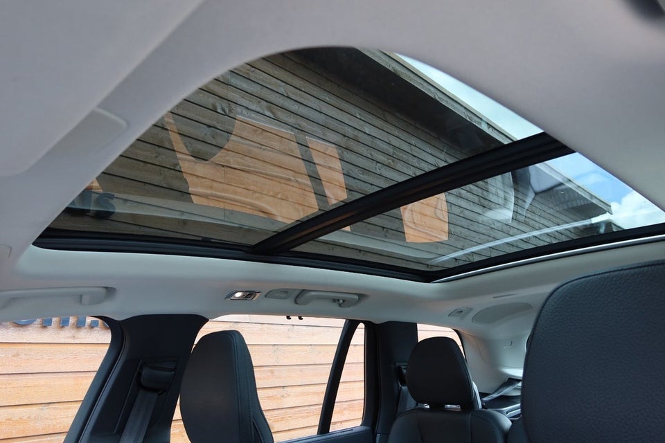 Volvo XC90 2,0 T8 ReCharge Inscription aut. AWD 5d