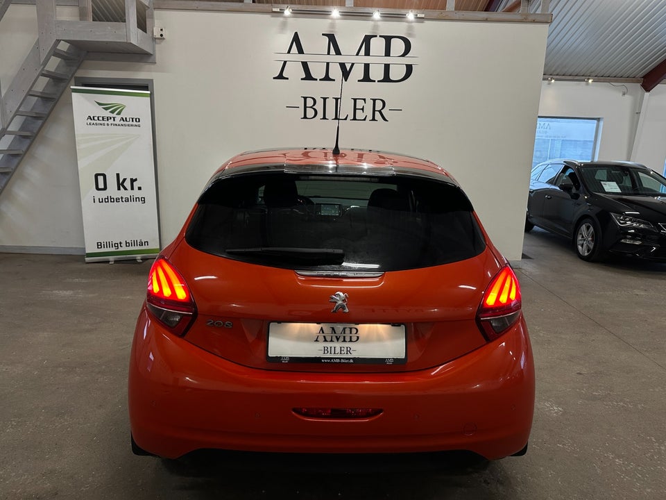 Peugeot 208 1,6 BlueHDi 100 Desire Sky 5d