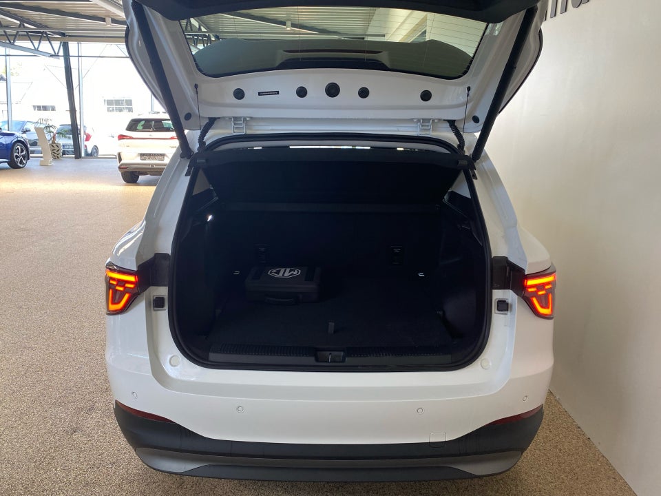 MG MGS5 64 Luxury 5d