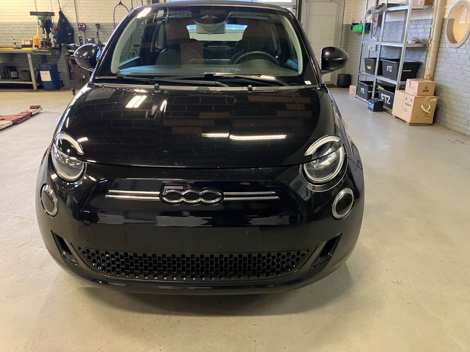 Fiat 500e 42 Icon Cabrio 2d