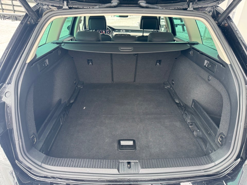 VW Passat 1,5 TSi 150 Highline Premium Variant DSG 5d