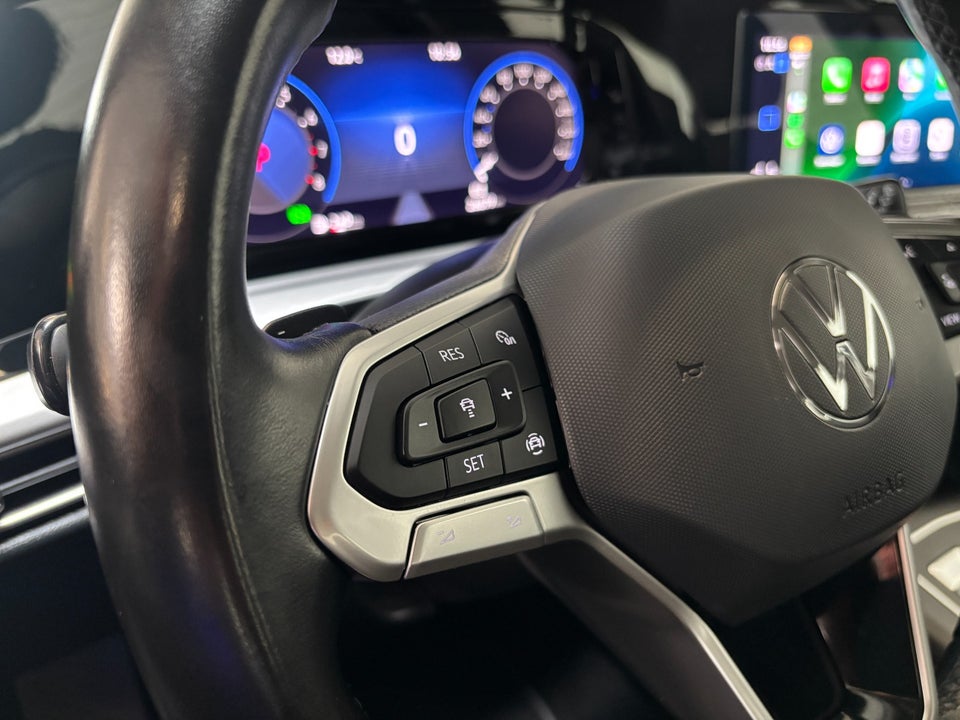 VW Golf VIII 1,5 eTSi 130 Life DSG 5d