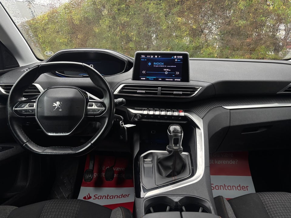 Peugeot 5008 1,2 e-THP 130 Allure 7prs 5d