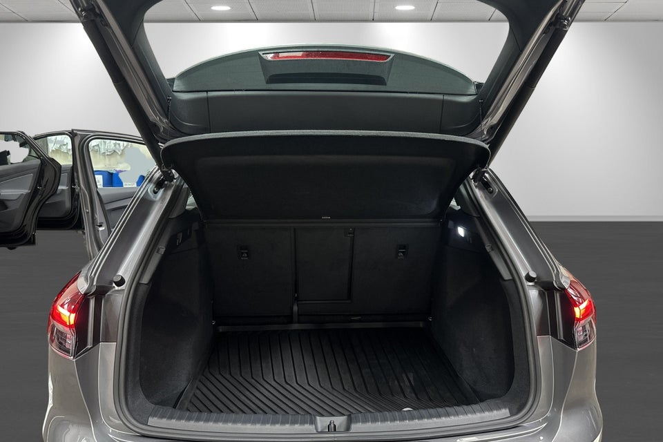 Audi Q4 e-tron 45 Progress 5d