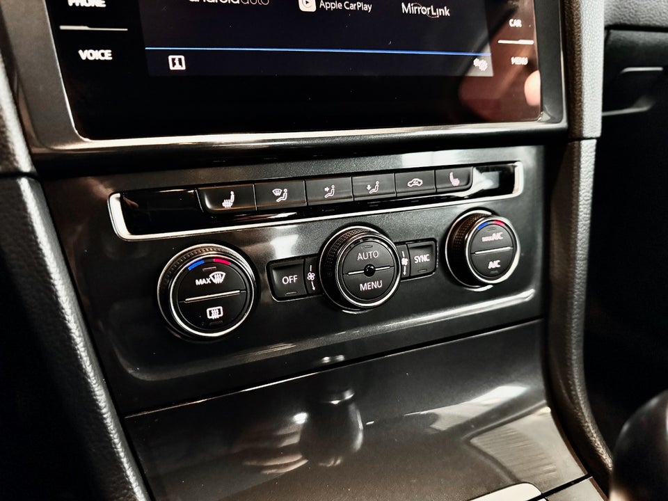 VW Golf VII 1,5 TSi 130 Comfortline 5d