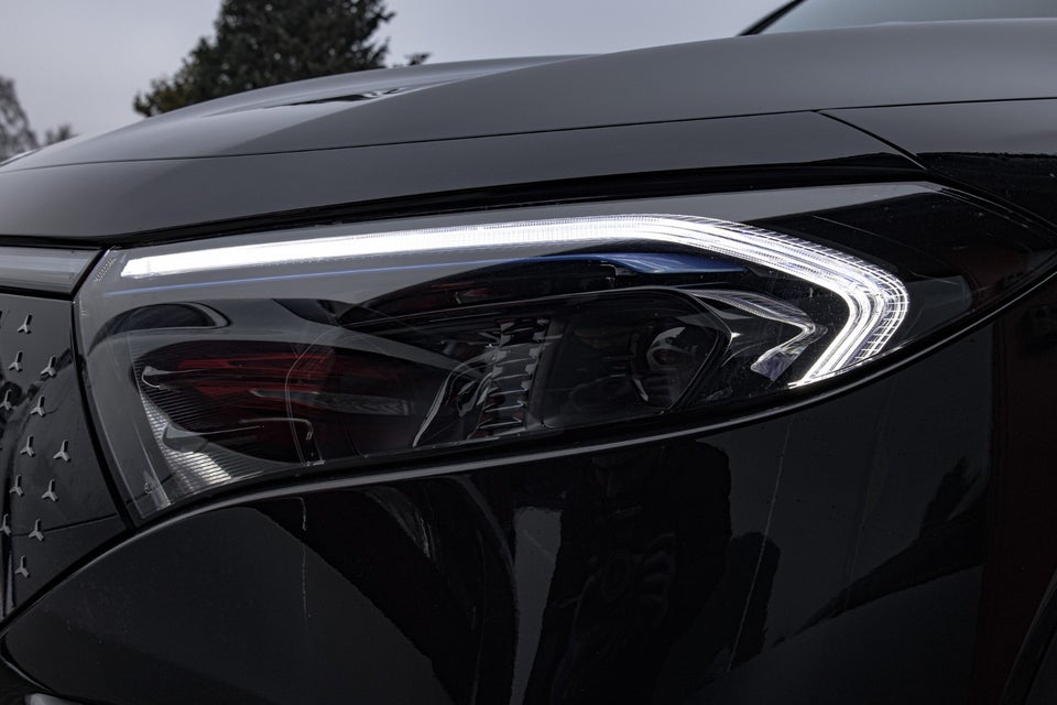 Mercedes EQB250+ AMG Line 7prs 5d