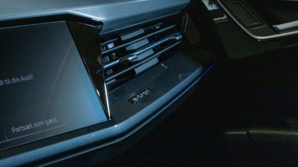 Audi Q4 e-tron 45 S-line 5d